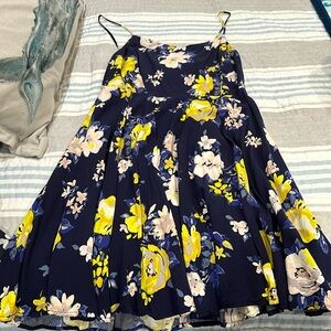Old navy sundress, size large